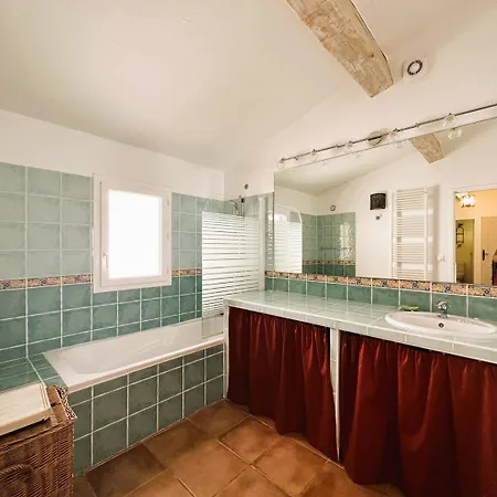 فيلة Myosotis Pour 8 Personnes Avec Piscine Chauffee Et Vue A *